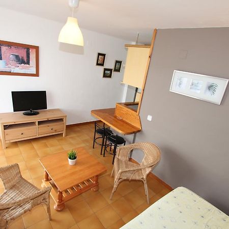 Estudis Africa Apartment Segur de Calafell Exterior photo