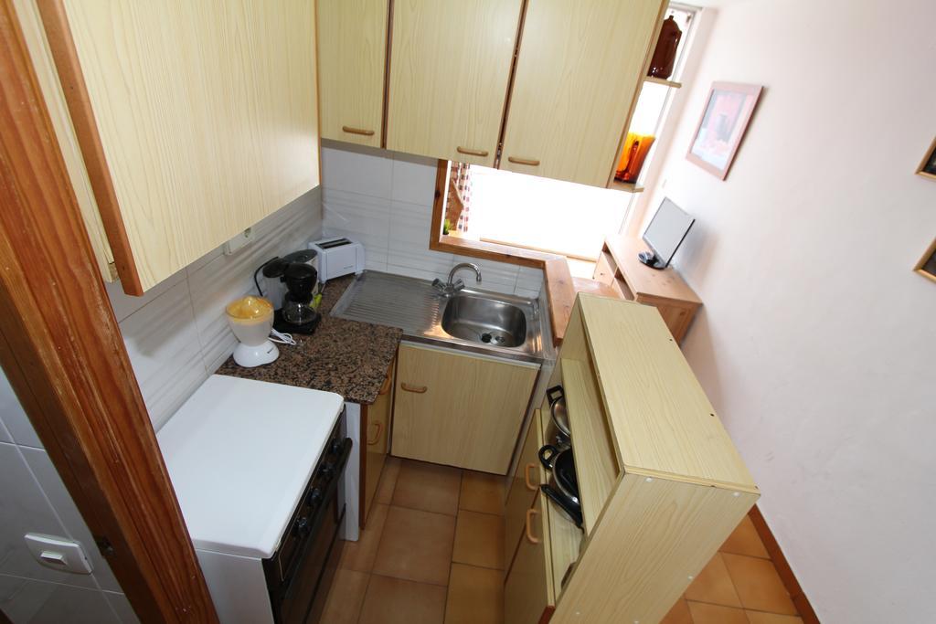 Estudis Africa Apartment Segur de Calafell Exterior photo